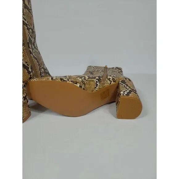 Lulus my generation Snake Reptile block heel women sz 7.5 Boots Bootie Ankle Tan - Picture 10 of 10